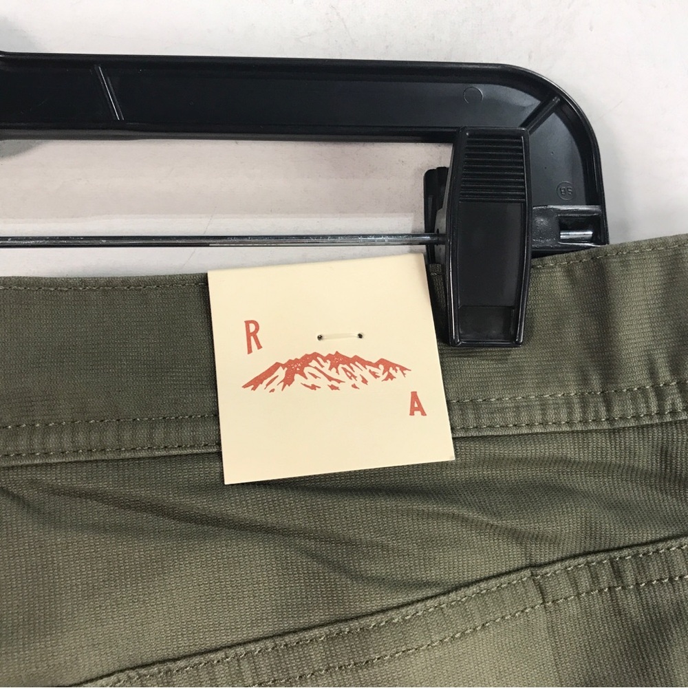 Red Ale by Alesbury Straight Fit Pant, Size 36 x 30 - Green Men's - Picture 9 of 9